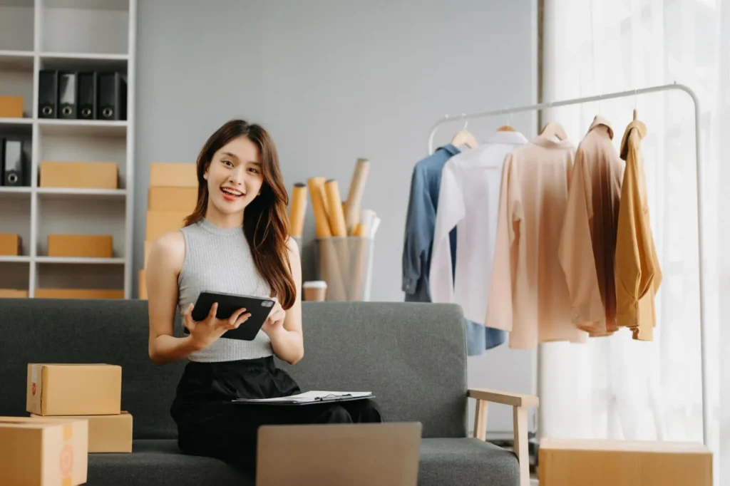 Pendaftaran Nomor Induk Berusaha (NIB) adalah langkah yang penting bagi pelaku Usaha Mikro, Kecil, dan Menengah (UMKM) dalam membangun fondasi yang kuat untuk bisnis mereka. Proses pendaftaran NIB, meskipun terkadang memerlukan upaya dan waktu, membawa berbagai manfaat yang signifikan bagi pelaku UMKM, seperti legitimasi hukum, akses kepada insentif dan dukungan pemerintah, serta kesempatan untuk menjalin kemitraan yang menguntungkan. Oleh karena itu, penting bagi setiap pelaku UMKM untuk memahami pentingnya pendaftaran NIB dan melaksanakannya dengan baik sebagai bagian dari strategi pertumbuhan dan pengembangan bisnis mereka.