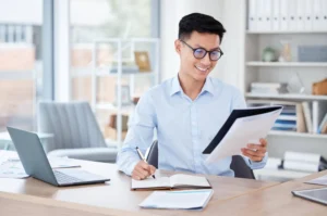 Since the enactment of the Job Creation Law, more entrepreneurs are opting to establish Sole Proprietorship Companies (Individual Companies). According to this law, a Sole Proprietorship Company is a limited liability company founded by a single individual who acts as both the shareholder and Director to meet the requirements as a micro or small business.